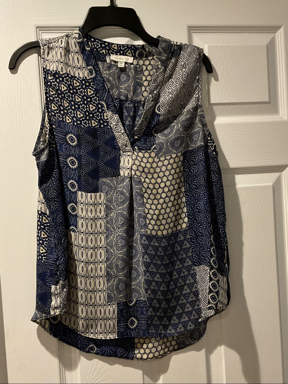 Sleeveless Navy and White Patchwork Print Top